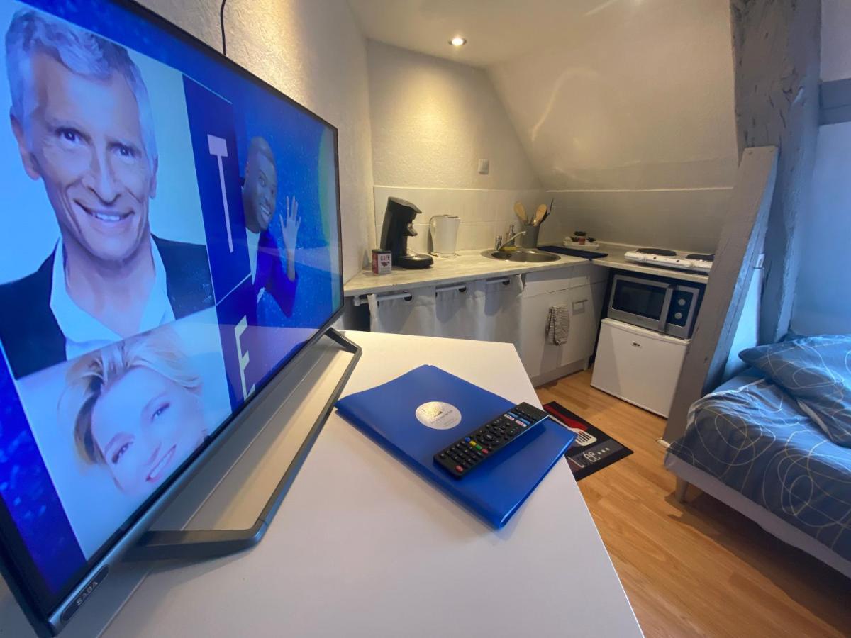 Le Nid Sous Les Toits - Fibre Wi Fi - Coeur De Ville Historique - Gare Troyes Buitenkant foto